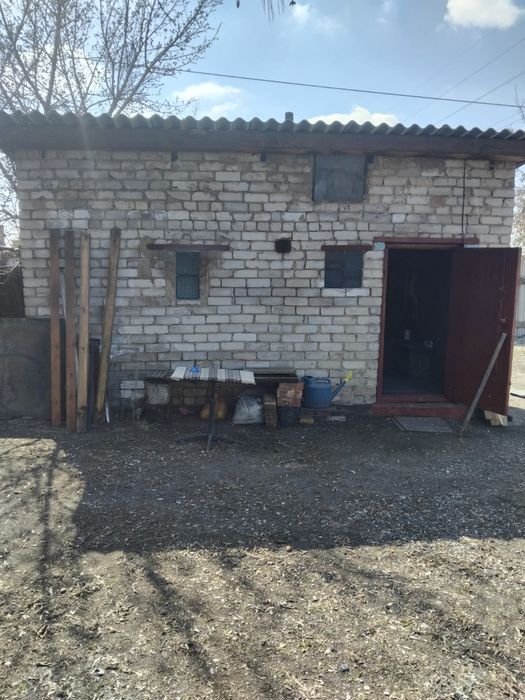 Срочно продам полдома