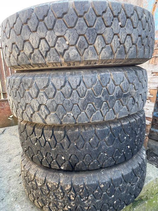 GOODYEAR ULTRA GRIP cargo unistell M+S 225/75/R16 C