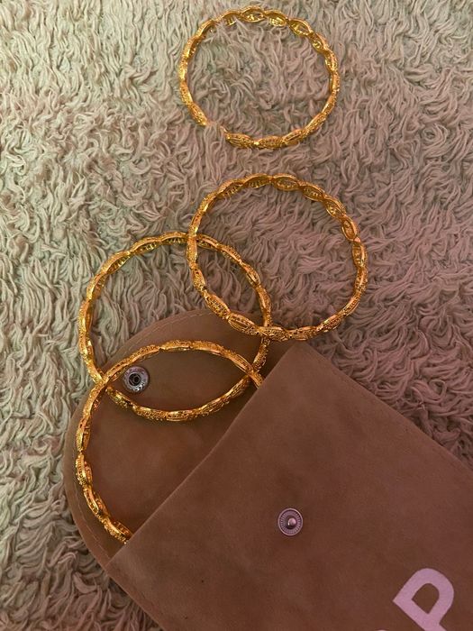 Гривни Berna Peci Jewelry