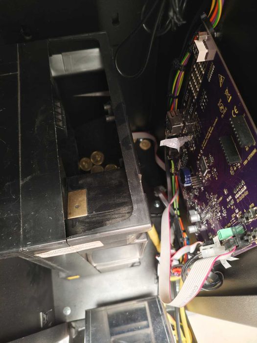 Automat de schimbat bani / Automat de jetoane (Token Changer) – FISCALIZAT