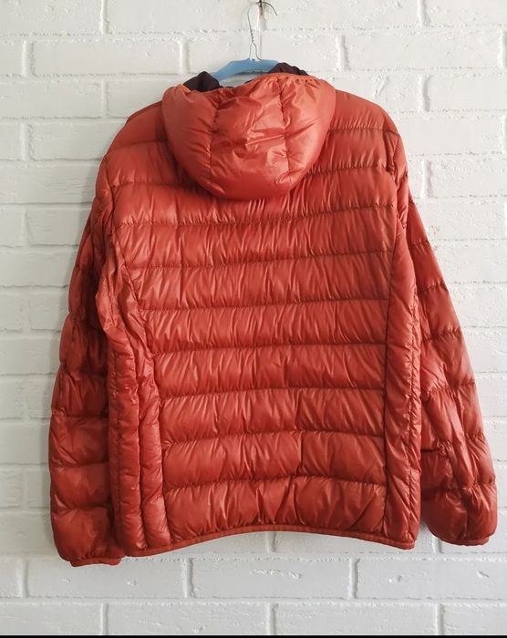 Яке O'NEILL размер S, UNIQLO размер S.