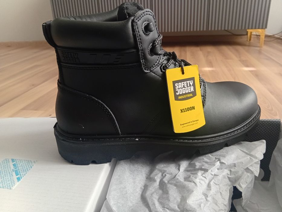 Спец обувь, мужская. Размер- 42.