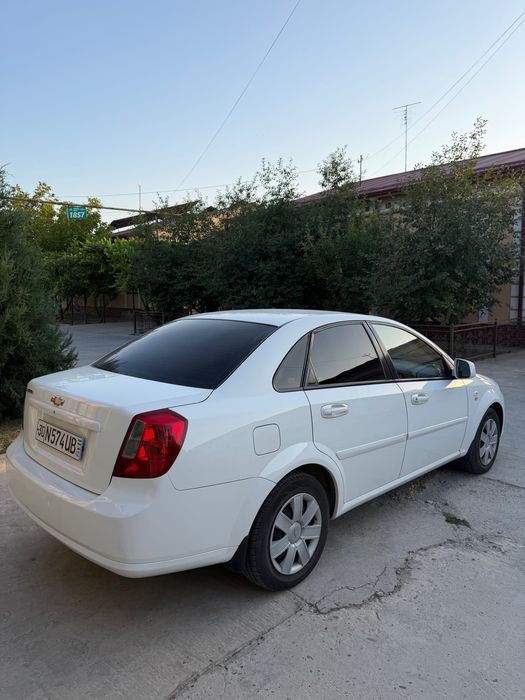 Chevrolet Jentira