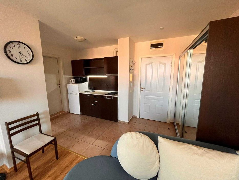 Продава се Двустаен апартамент в к.к. Слънчев бряг - 55 кв.м за 1182 €/кв.м - Снимка #3