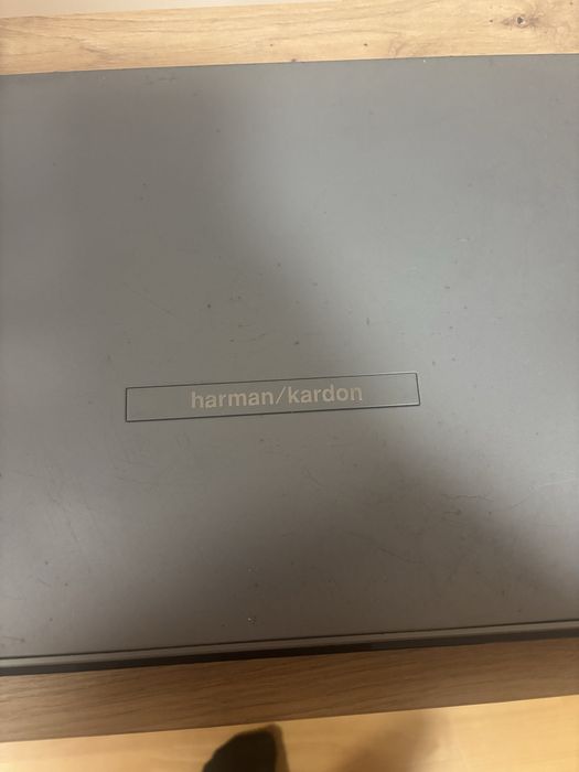 Продавам DVD harman Kardon