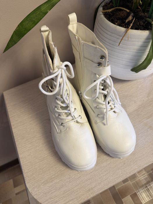 Новая денская обувь