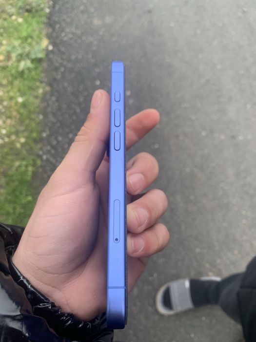 Vand sau schimb iphone 16