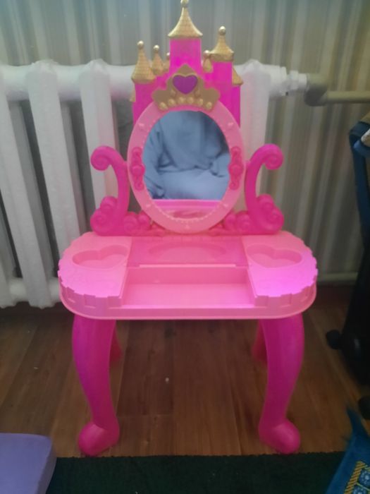 Ойыншық айна қыздарға