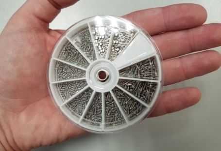 Комплект 600 часовникарски винтчета