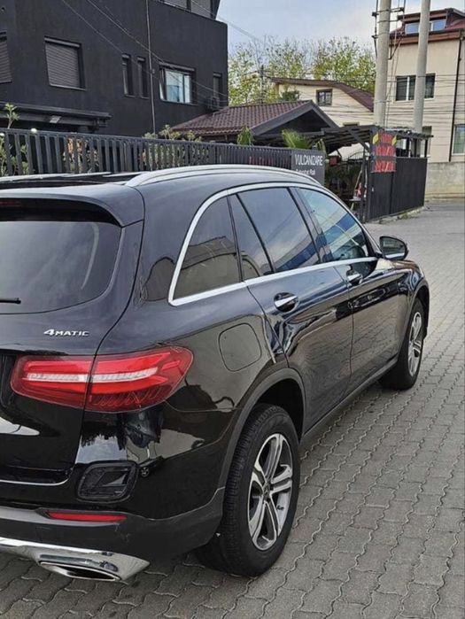 Mercedes-bend GLC  350 E