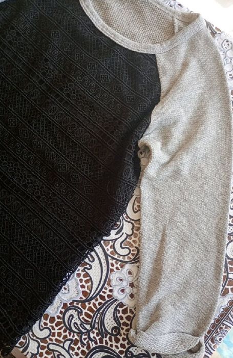 Черно сива блузка