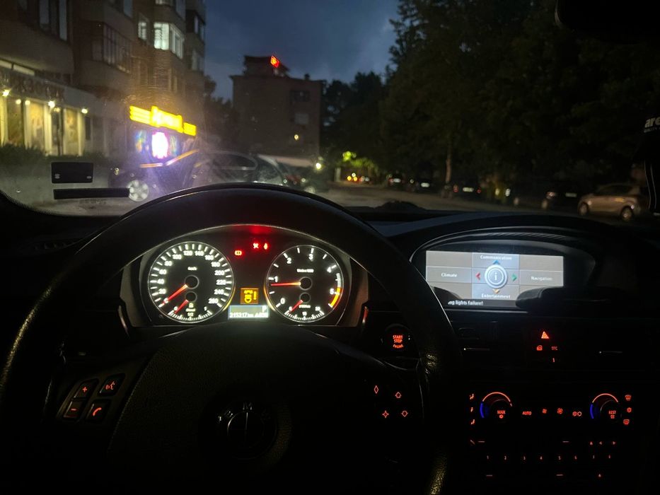 Смяна на подсветка, М преработка километраж БМВ Е90 Е91 Е92 Е93 Е60