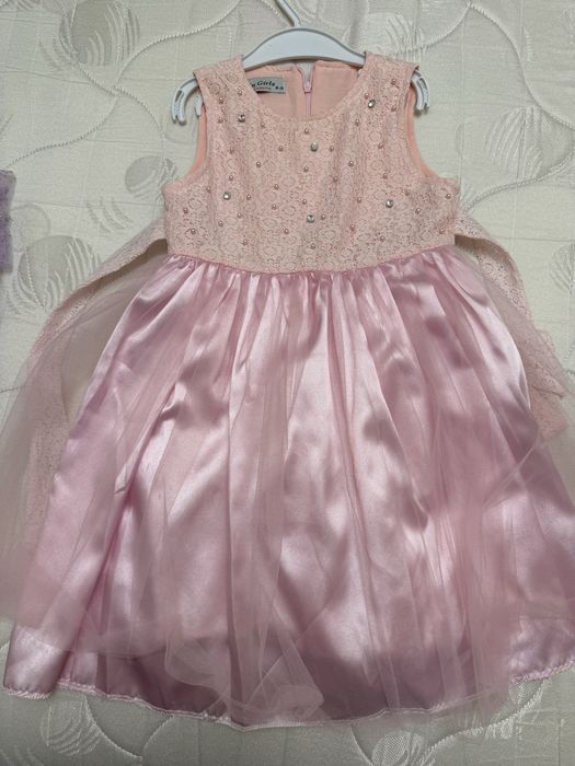 Нярядное/новогоднее платье девочки