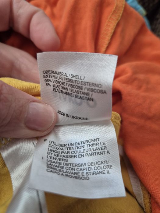 Fusta colorata superba