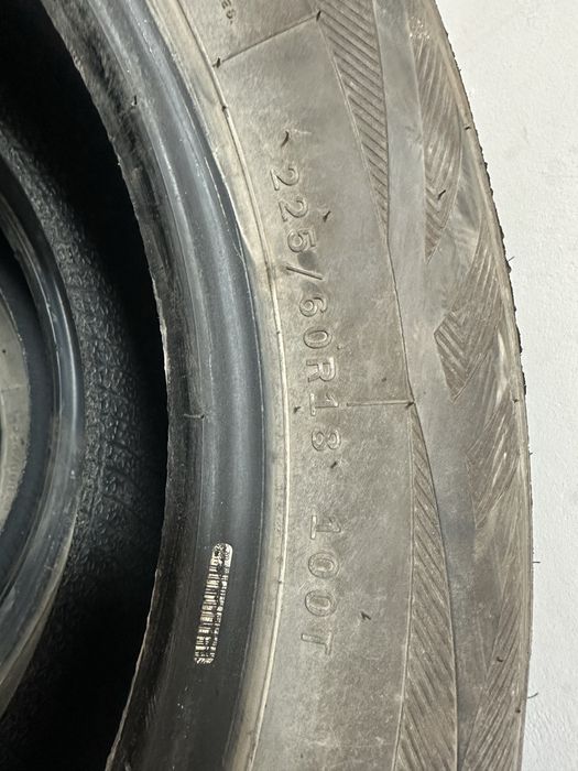 Зимние шины б/у 225/60/18