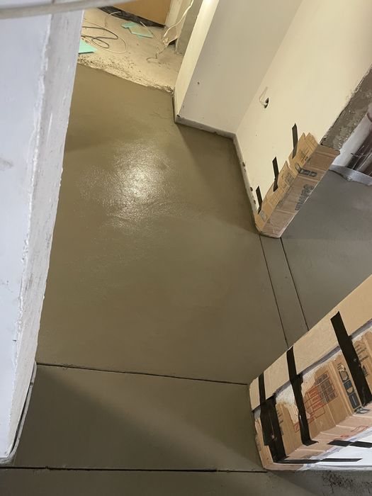 Полагане на подови замазки