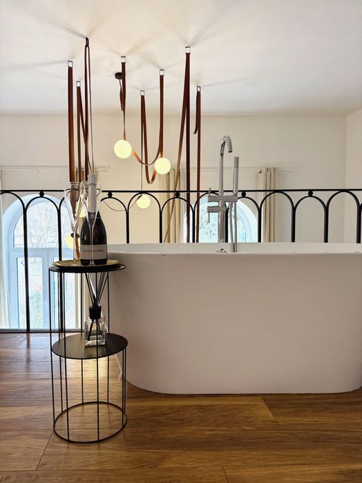 Romantic Loft cu grădină privată – cazare în Baia Mare