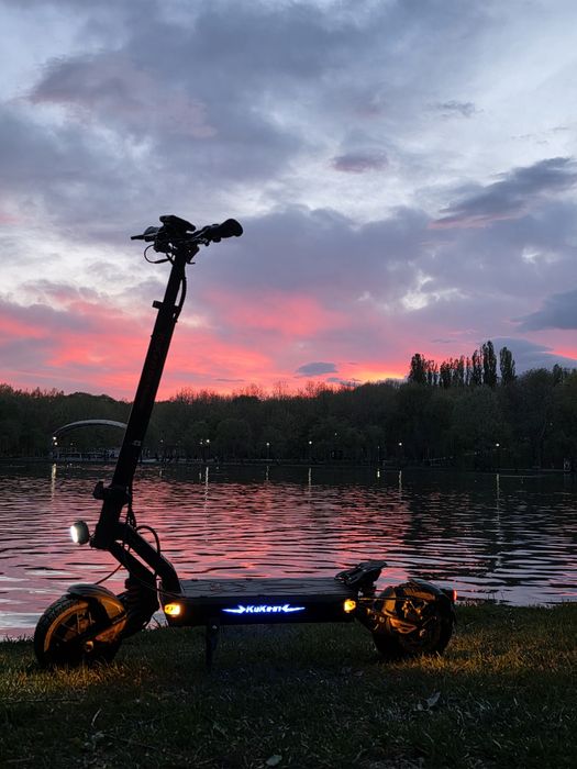 Trotineta g2 master (citește descrierea)