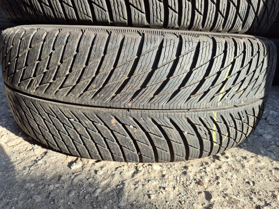 4 Anvelope M+S - 235/55/18 - Michelin - CA UNELE NOI - DOT 2023 !