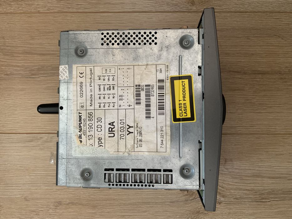 CD- плейър Pioneer и CD 30 OPEL