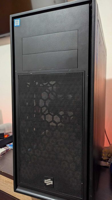 PC Gaming i7-8700K / Placă video GTX 1070 8GB / 16GB RAM DDR4 / Corsair / Noctua