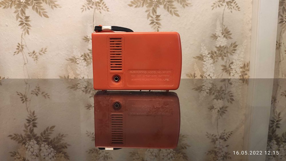 Sanyo RP 1270 радио.
