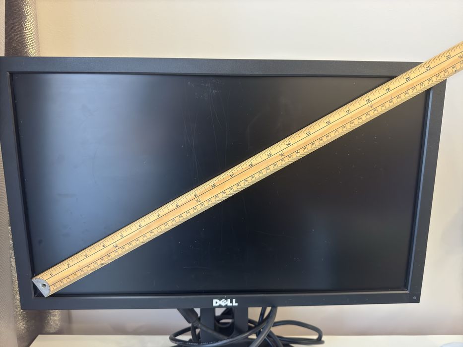 Монитор Делл БУ в хорошем сост.