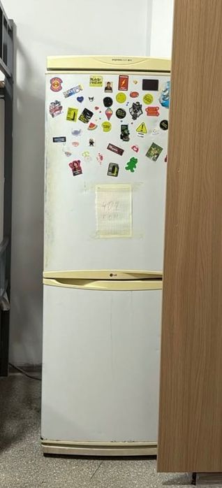 Продам холодильник