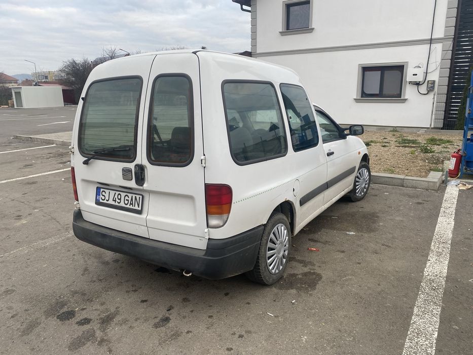 Seat Inca 1.4 mpi (w caddy)