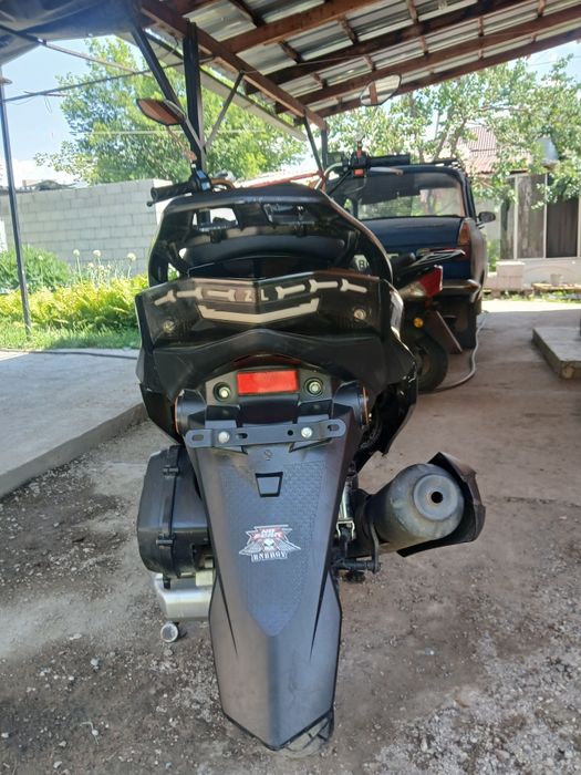 Продам мопед макси