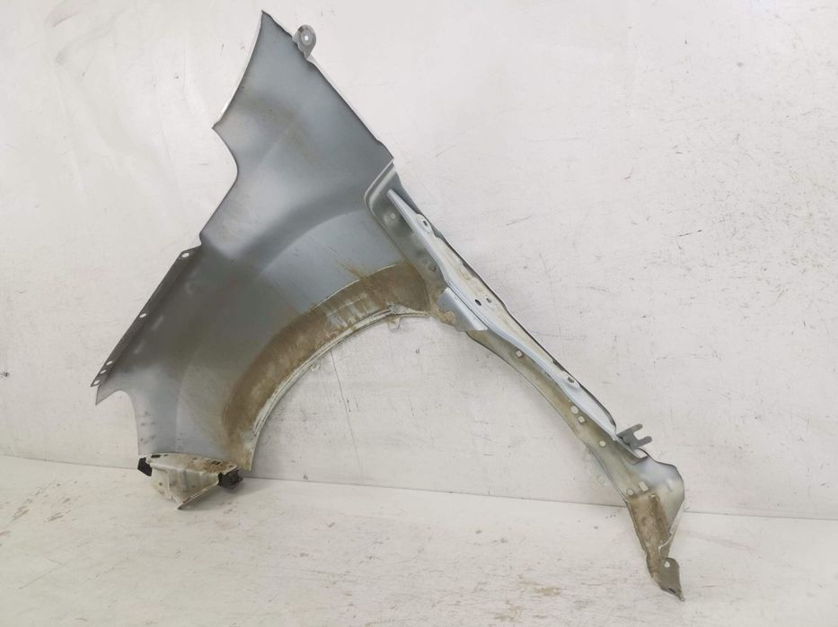 Aripa Fata Dreapta Dacia  Duster 2 2018 2019 2020 2021 2022 Originala