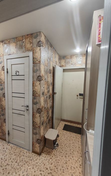 Продам 2 комнатную квартиру, район Айгуль.