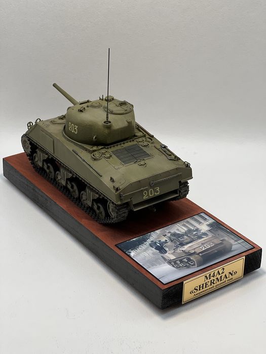 Модель американского танка M4A2. Масштаб 1/35
