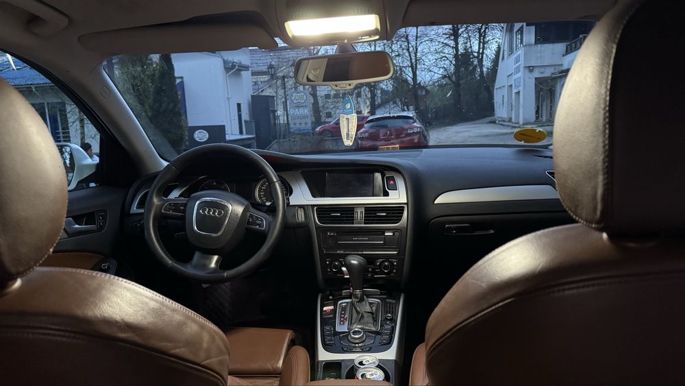 Audi A4  b8 2010
