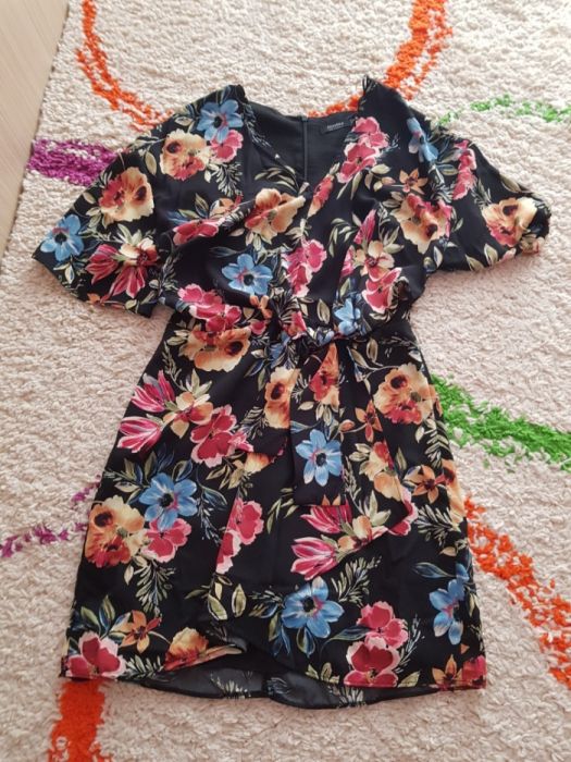 rochie bershka noua 36