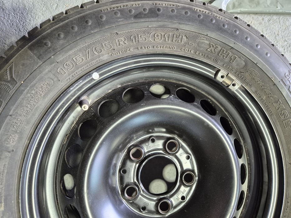 Резервна гума 15ц мерцедес   W203