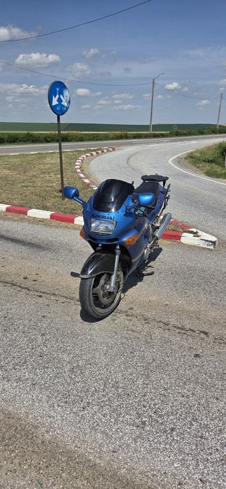 Kawasaki zzr 600