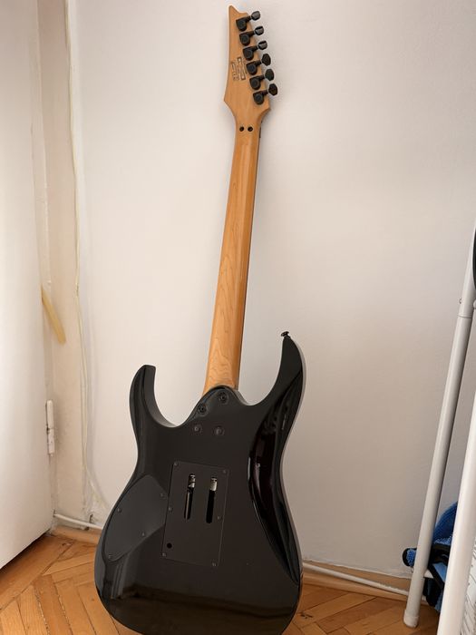 Ibanez GRG 270B