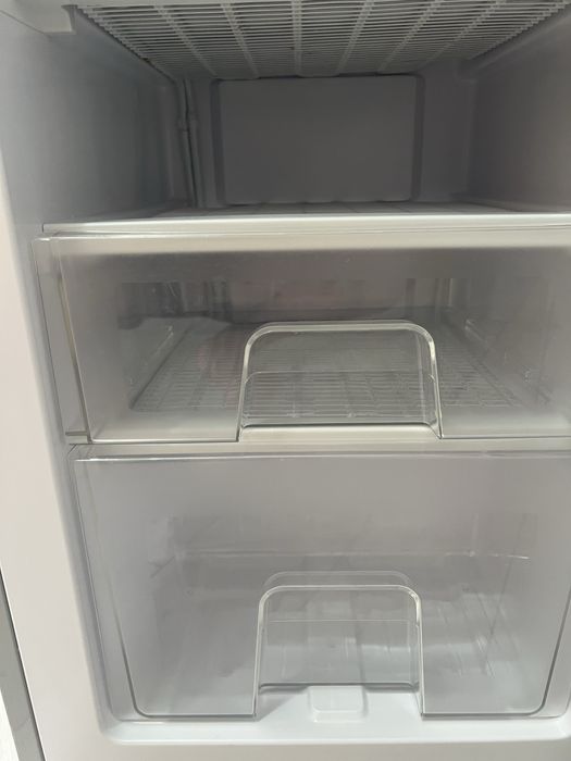 Продам холодильник в отличном состоянии