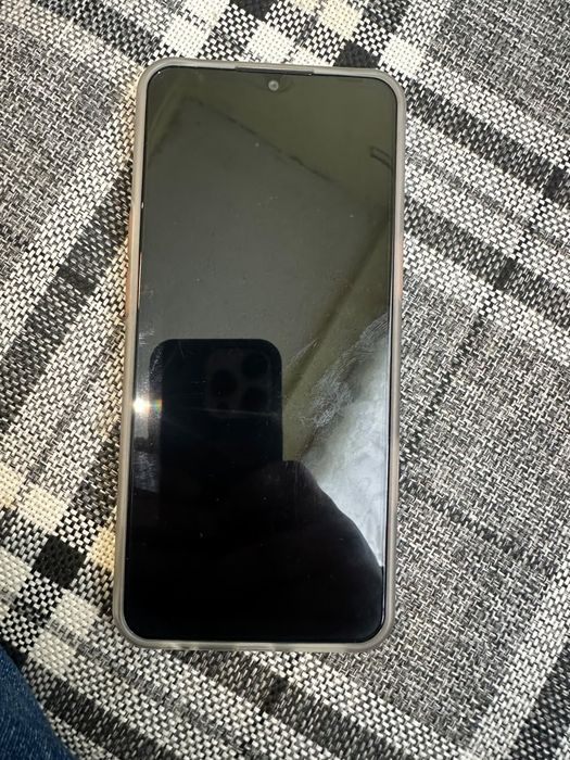 Vând telefon in stare buna de funcționare
