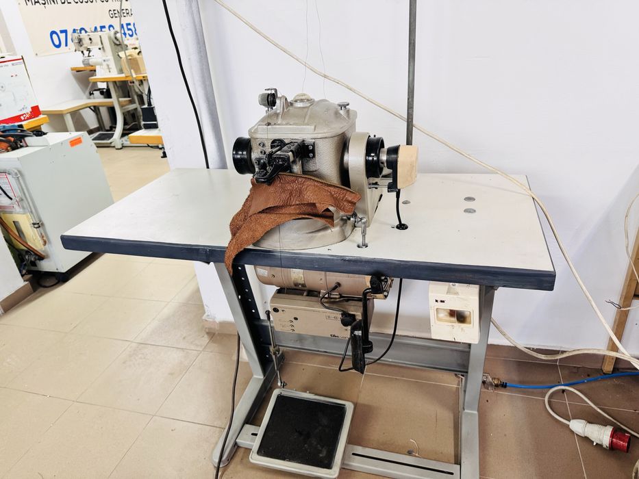 Masina de cusut Branturi de incaltaminte  Strobel 141-23 ev