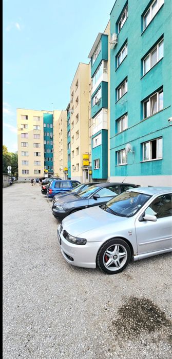 Продава се Тристаен апартамент в Ботевград - 80 кв.м за 1563 €/кв.м - Снимка #6