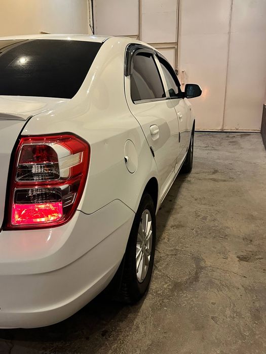 Продаётся кобальт автомат 2024 ноябрь, газ 3 пок