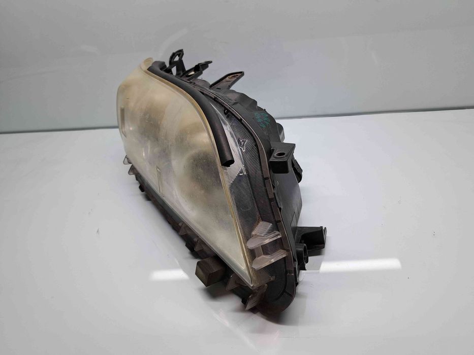 Far dreapta Toyota Rav 4 III (ACA3, ACE, ALA3, GSA3, ZSA3) [Fabr 2005