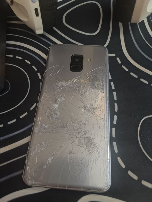 Samsung GALAXY A8 128гб