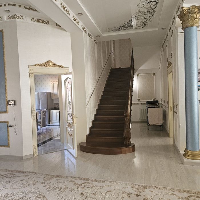 Амир Темур!М.Улугбекский р-н.Про-ся 6-соток евродом 12-комнат