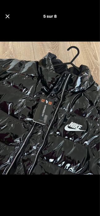 Черно пухено яке Nike