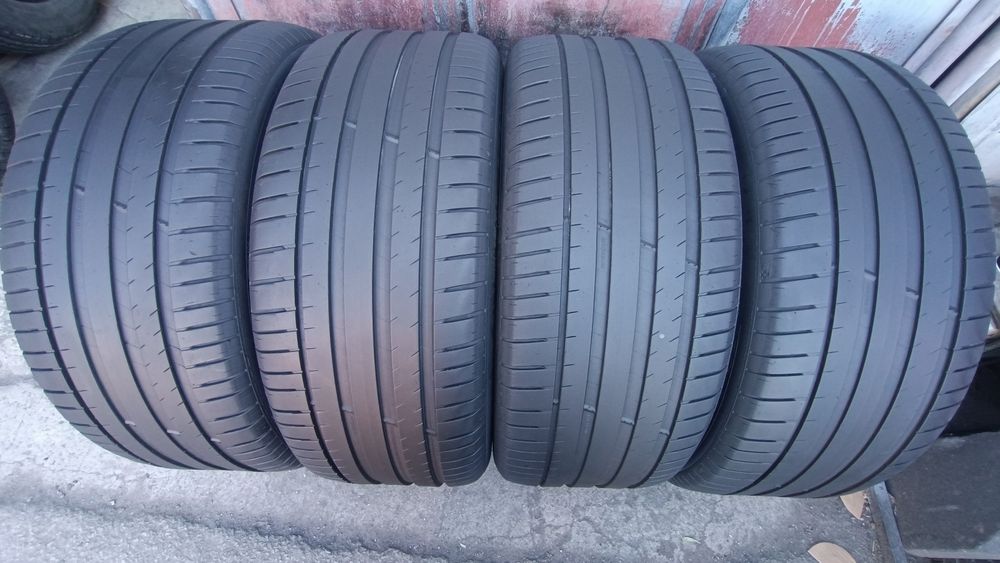 275/45/21 Michelin