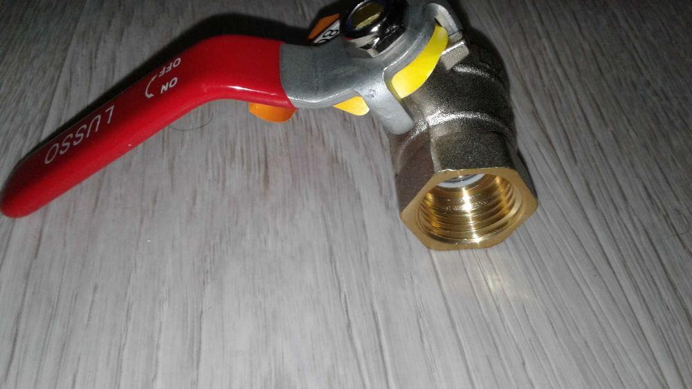 Новый кран LUSSO д 15 в/в