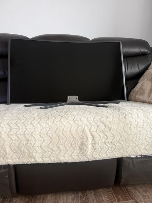 Televizor Samsung Curved 4K